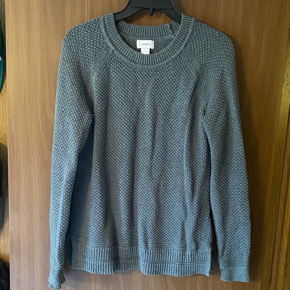 Old Navy Crewneck Sweater